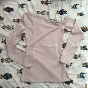 Aritzia Contour Installation Top in Bow Pink